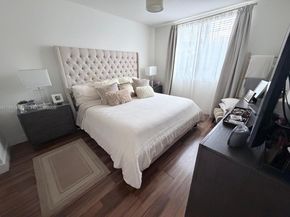 18800 NE 29th Ave 323, Aventura FL 33180