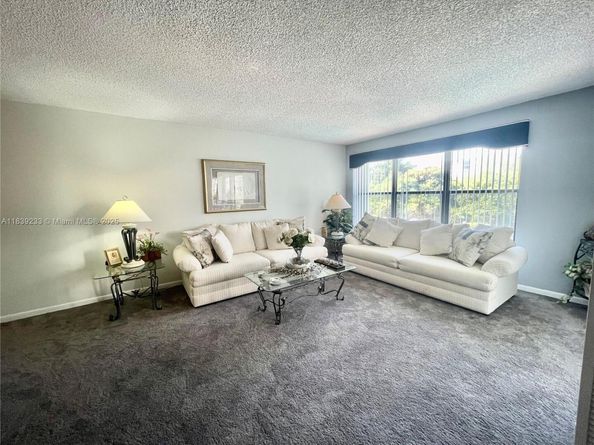 2309 S Cypress Bend Dr 311D, Pompano Beach FL 33069