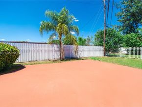 3125 NW 205th St, Miami Gardens FL 33056