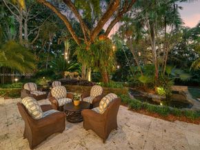 5400 Kerwood Oaks Dr, Coral Gables FL 33156