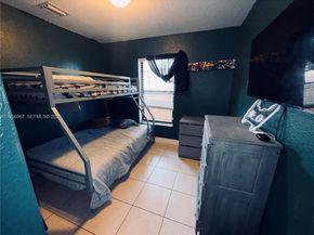 2920 NW 8th St, Fort Lauderdale FL 33311