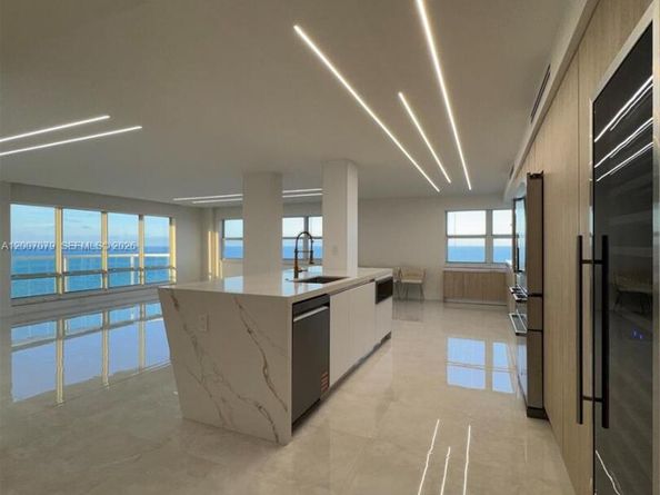3410 Galt Ocean Dr 901N, Fort Lauderdale FL 33308