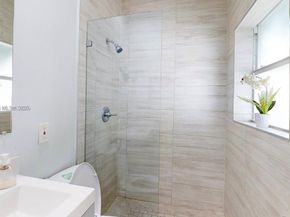 52 NW 47th Ter, Miami FL 33127
