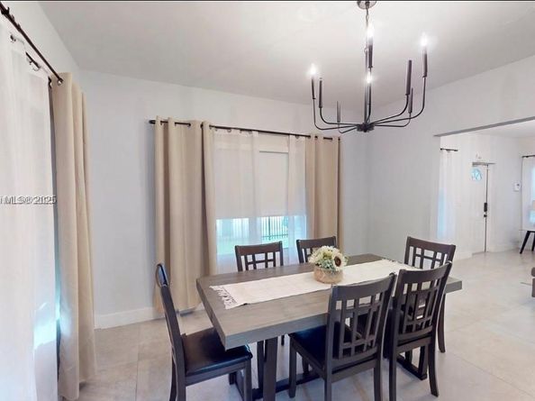 52 NW 47th Ter, Miami FL 33127