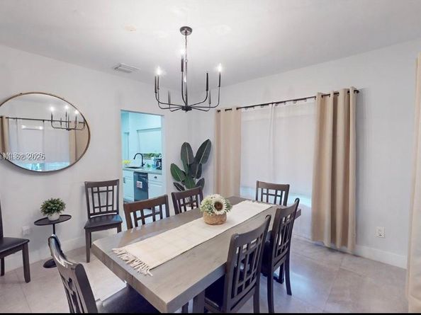 52 NW 47th Ter, Miami FL 33127