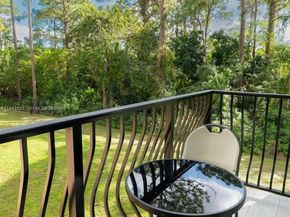 6077 NW 71st Ter, Parkland FL 33067