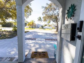 1629 Arthur St, Hollywood FL 33020