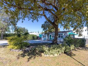 1629 Arthur St, Hollywood FL 33020