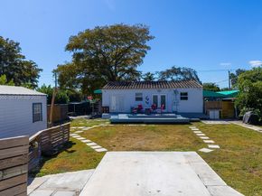 1629 Arthur St, Hollywood FL 33020