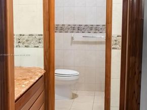 2051 NW 179th St, Miami Gardens FL 33056