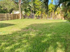 1244 NW 1st Ave, Fort Lauderdale FL 33311