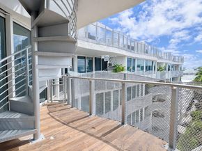 2155 Washington Ct 606, Miami Beach FL 33139