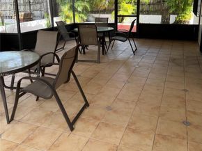 6385 SW 25th St, Miami FL 33155