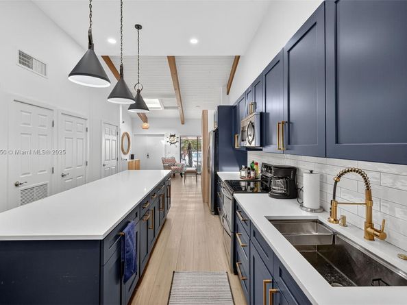 345 Leslie Dr, Hallandale Beach FL 33009