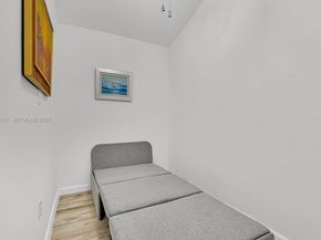 798 Crandon Blvd 16C, Key Biscayne FL 33149