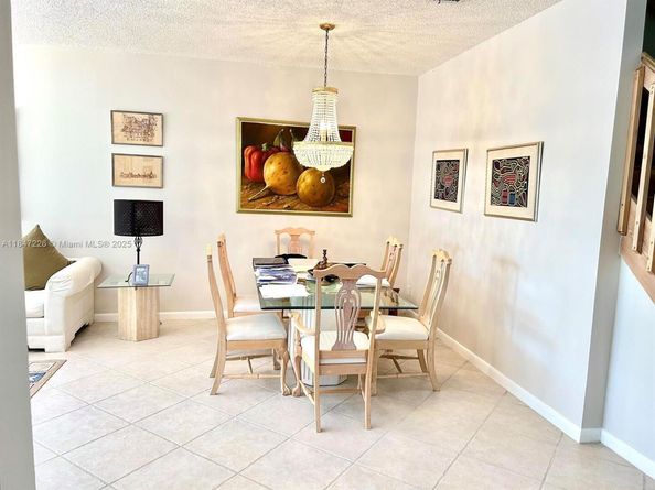 10830 Limeberry Dr, Cooper City FL 33026