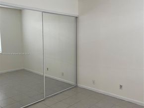9235 SW 8th St 406, Boca Raton FL 33428