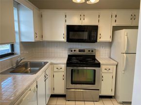 9235 SW 8th St 406, Boca Raton FL 33428