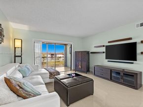 4970 E Sabal Palm Blvd 403, Tamarac FL 33319