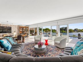 6830 Winged Foot Dr, Hialeah FL 33015