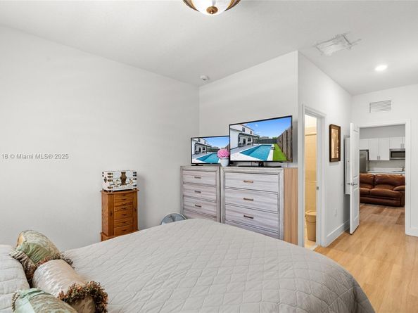 22676 SW 131st Pl, Miami FL 33170