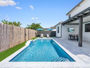 22676 SW 131st Pl, Miami FL 33170