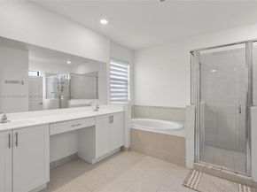 22676 SW 131st Pl, Miami FL 33170