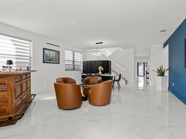 22676 SW 131st Pl, Miami FL 33170