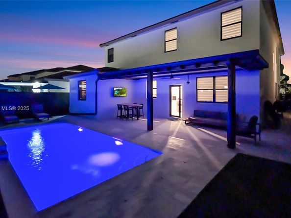 22676 SW 131st Pl, Miami FL 33170