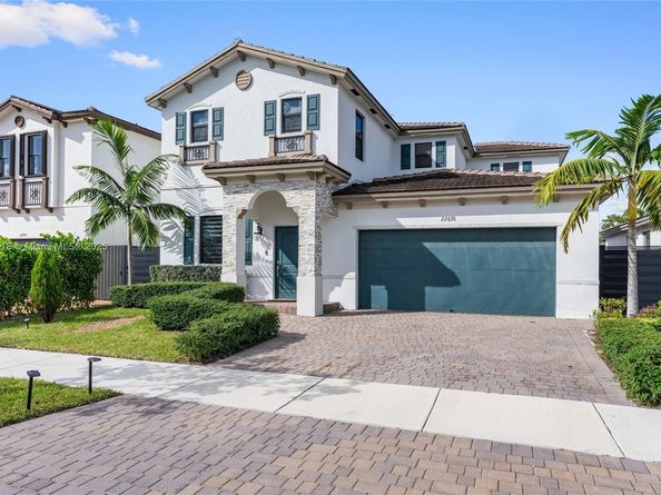 22676 SW 131st Pl, Miami FL 33170