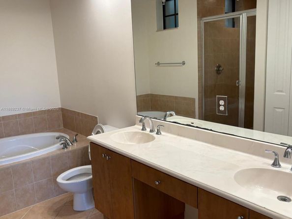 2900 NW 125th Ave 3210, Sunrise FL 33323