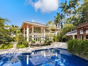 7150 W Lago Dr, Coral Gables FL 33143