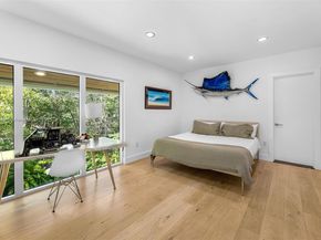 7150 W Lago Dr, Coral Gables FL 33143