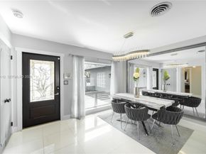 2121 NE 62nd St, Fort Lauderdale FL 33308