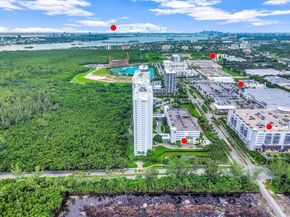 15051 Royal Oaks Ln 1605, North Miami FL 33181