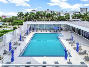 15051 Royal Oaks Ln 1605, North Miami FL 33181