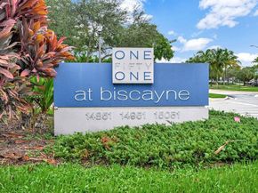15051 Royal Oaks Ln 1605, North Miami FL 33181