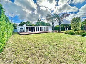 1825 Keystone Blvd, North Miami FL 33181