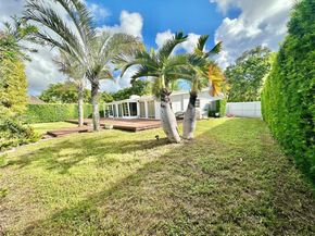 1825 Keystone Blvd, North Miami FL 33181