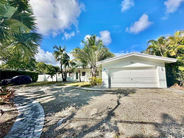 1825 Keystone Blvd, North Miami FL 33181