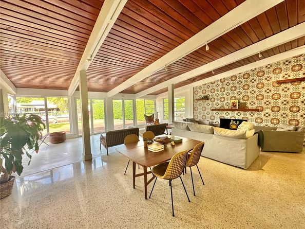 1825 Keystone Blvd, North Miami FL 33181