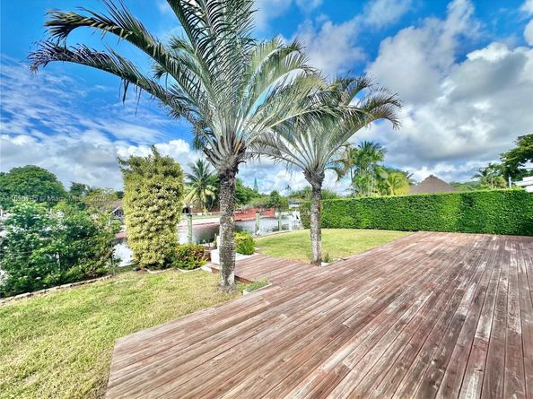 1825 Keystone Blvd, North Miami FL 33181