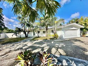 1825 Keystone Blvd, North Miami FL 33181