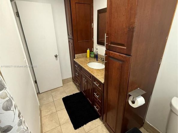 13060 SW 263rd Ter, Homestead FL 33032