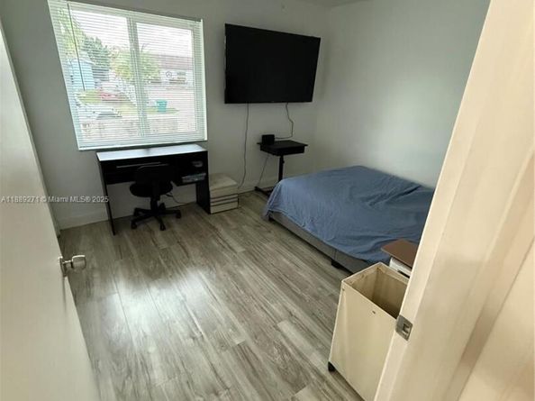 13060 SW 263rd Ter, Homestead FL 33032