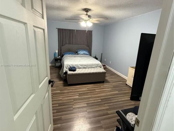 13060 SW 263rd Ter, Homestead FL 33032