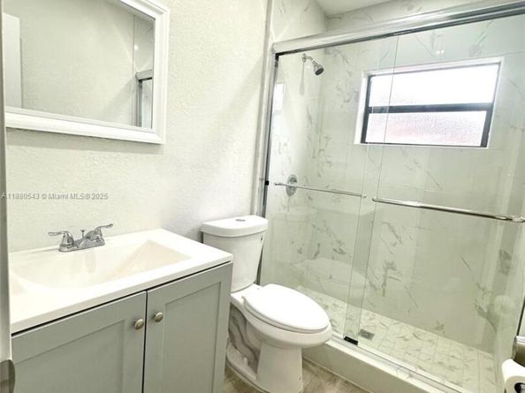 1420 NW 174th St, Miami Gardens FL 33169