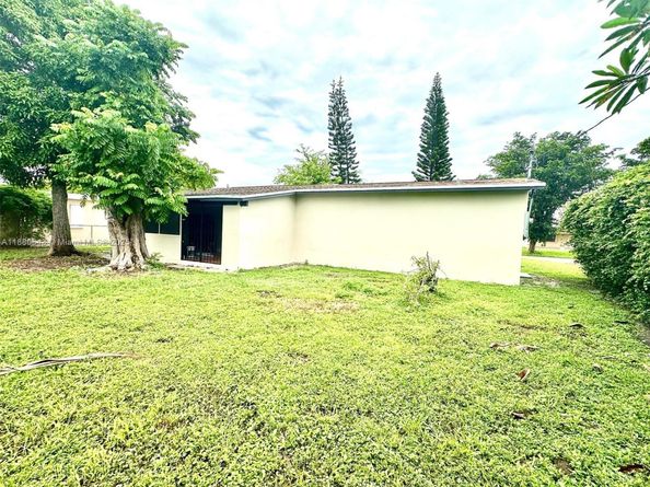 1420 NW 174th St, Miami Gardens FL 33169