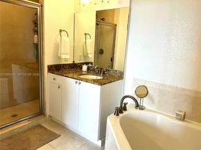 1830 Radius Dr 1203, Hollywood FL 33020