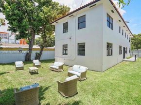 584 NW 30th St, Miami FL 33127